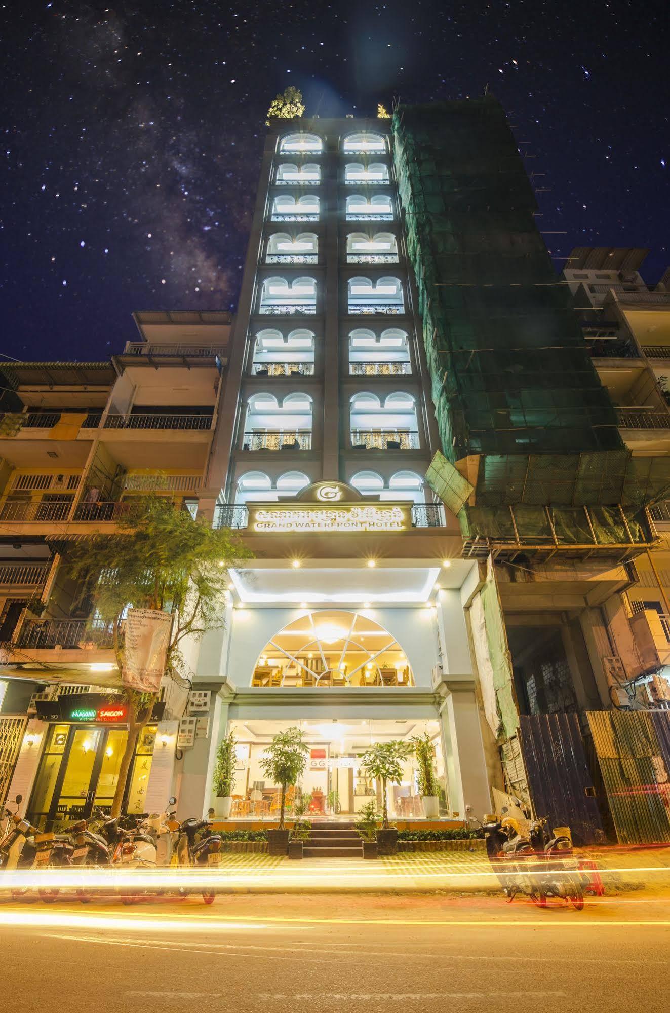 Phuminh Hotel Riverside Phnom Penh Dış mekan fotoğraf