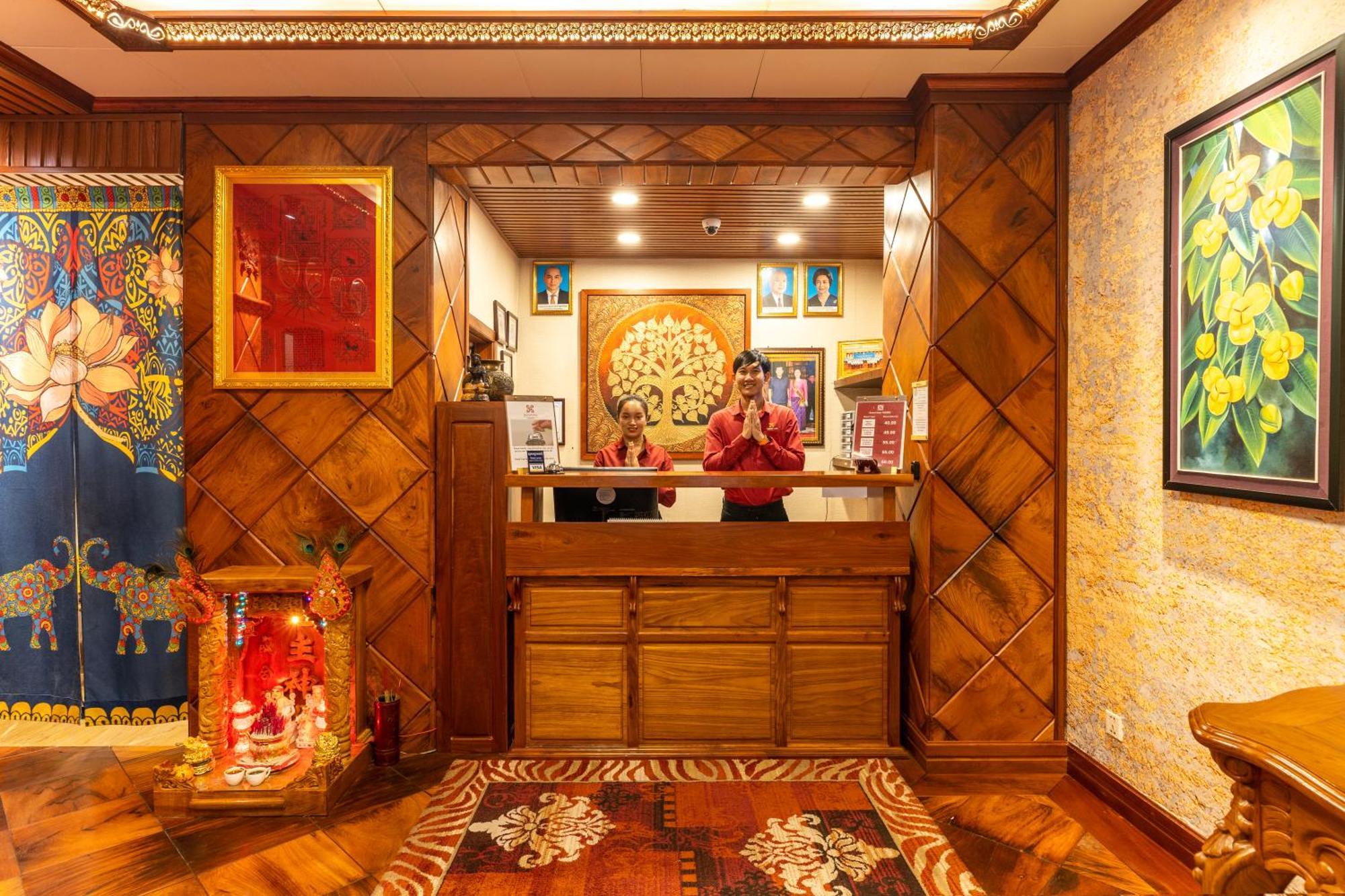 Phuminh Hotel Riverside Phnom Penh Dış mekan fotoğraf