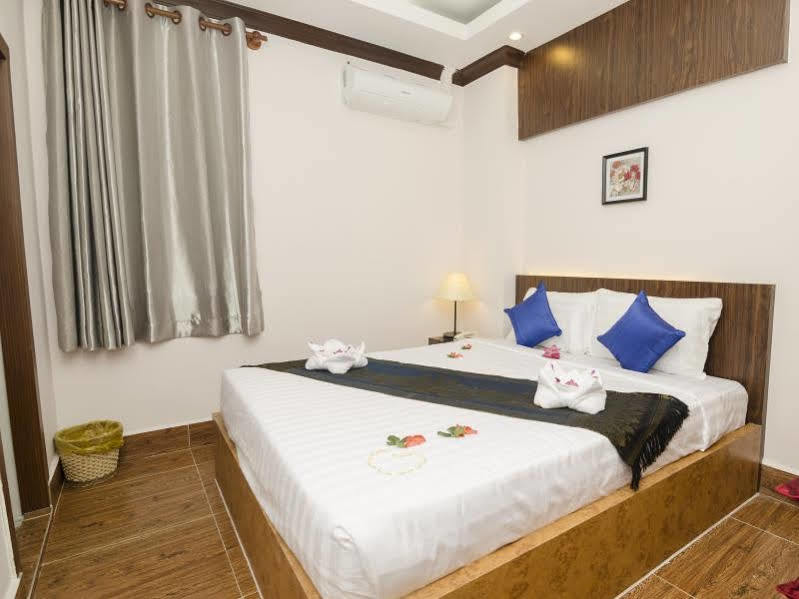 Phuminh Hotel Riverside Phnom Penh Dış mekan fotoğraf